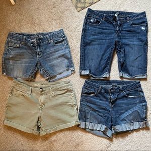 Bundle of shorts